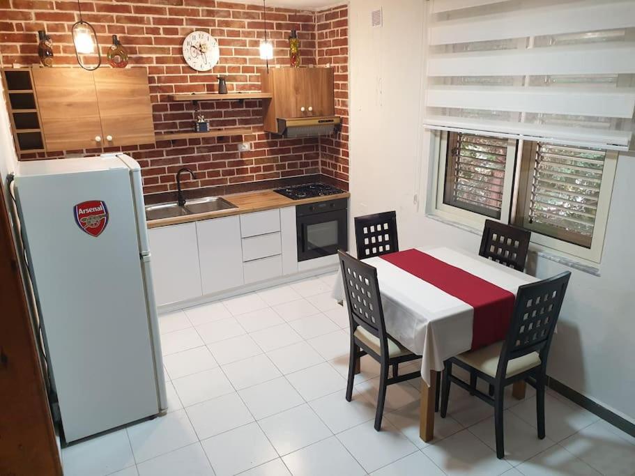 Вилла Shkodra 27 Center House Экстерьер фото
