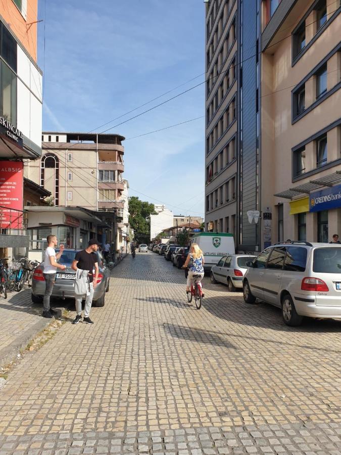 Вилла Shkodra 27 Center House Экстерьер фото
